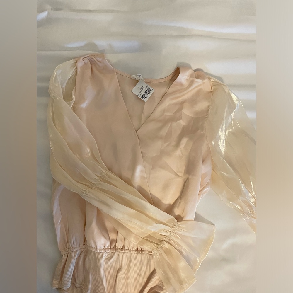 Boutique puff sleeve bodysuit